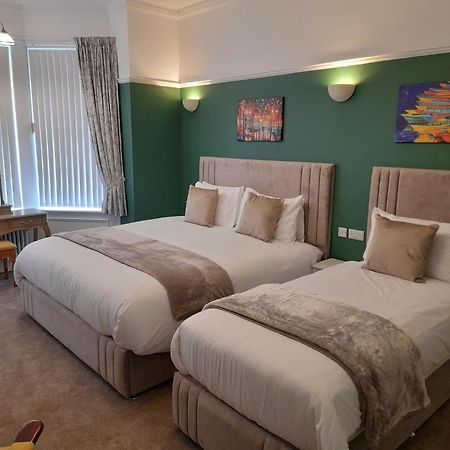 וויטבי Crescent Lodge Guest House חדר תמונה